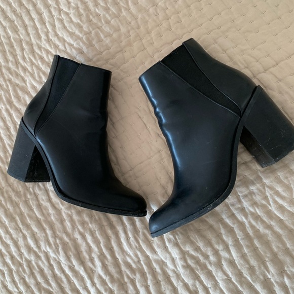Aldo Shoes - Aldo Black Booties